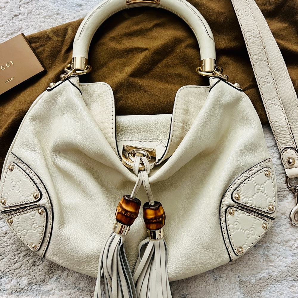 Gucci Babushka Hobo Handbag Excellent Condition Ivory Leather